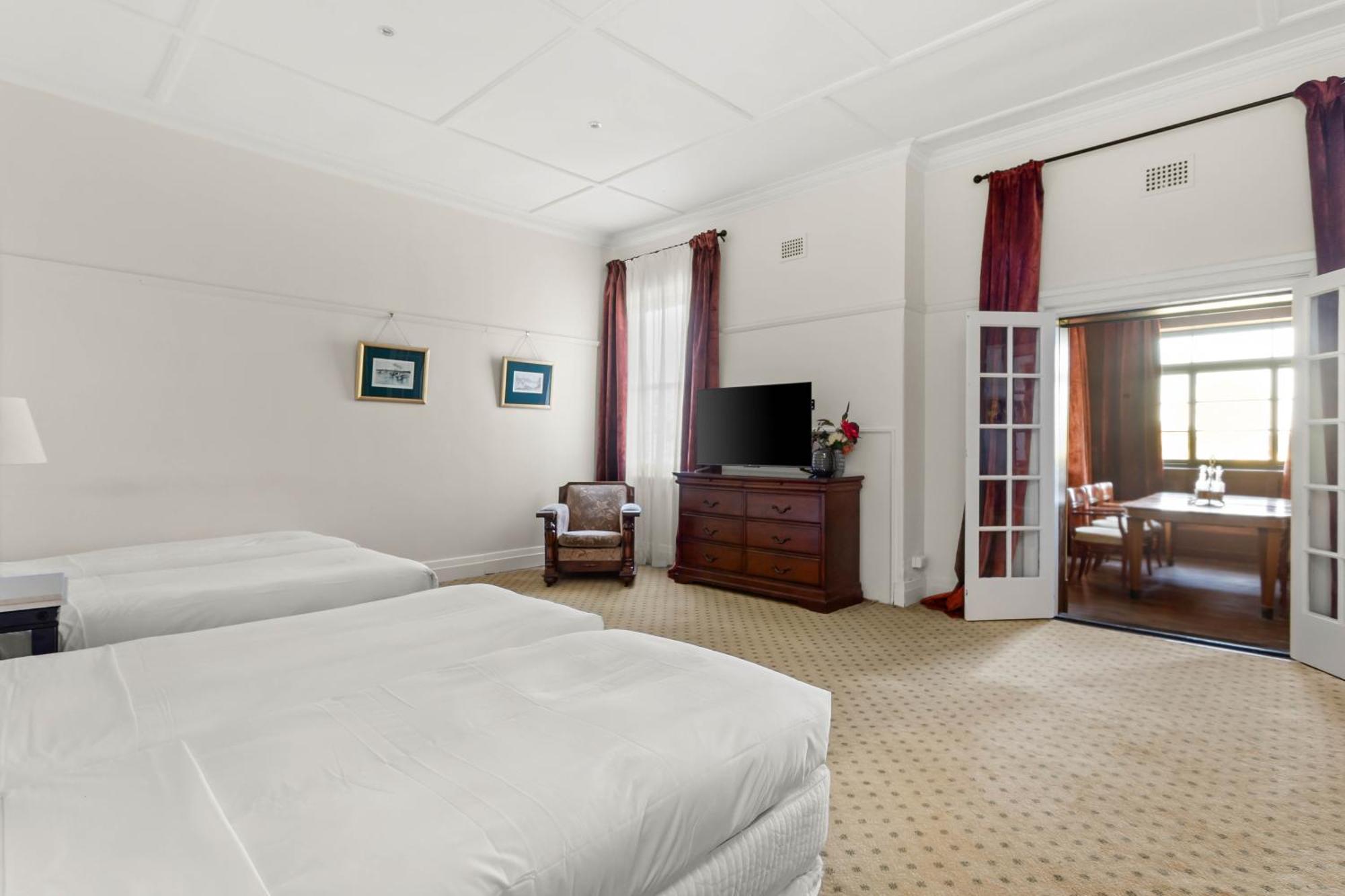 The Robertson Hotel Kültér fotó